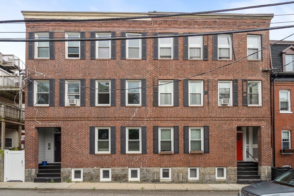 41 Swallow St # 2