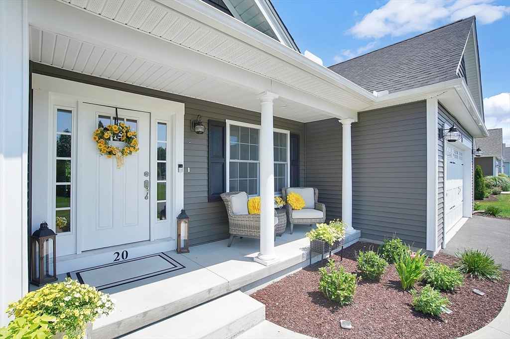 20 Oaks Farm Ln # 20