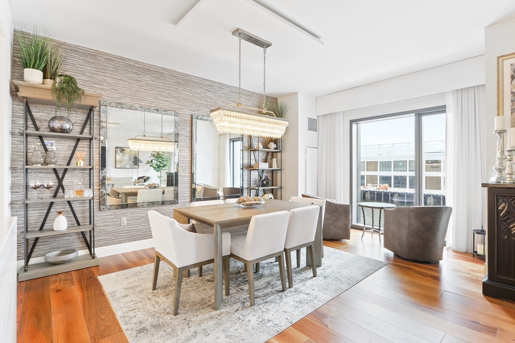 300 Pier 4 Blvd # 3I