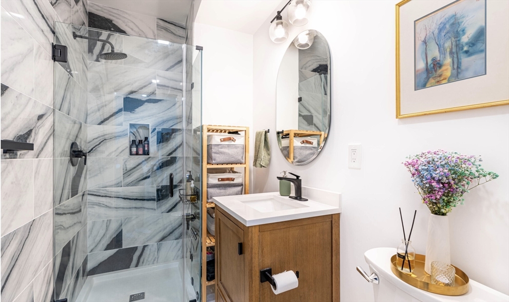 144 Old Colony Ave # 402