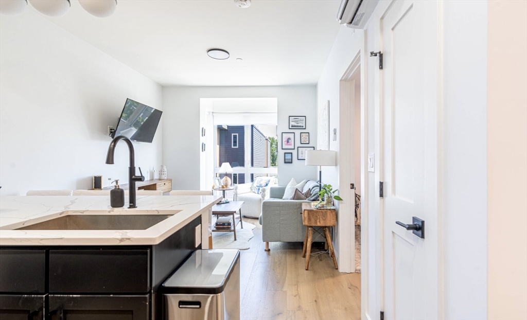 144 Old Colony Ave # 402