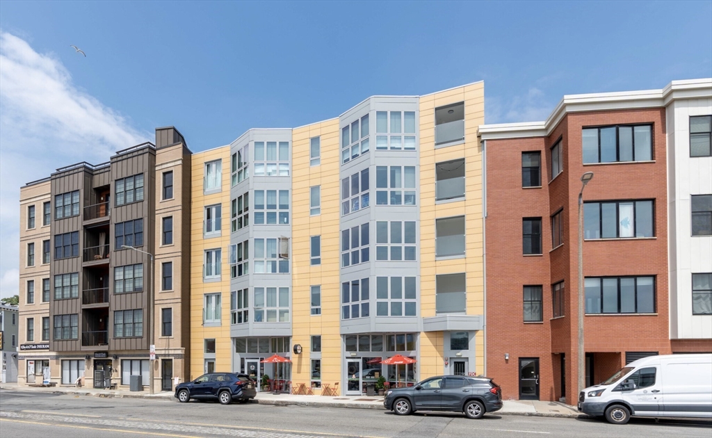 144 Old Colony Ave # 402