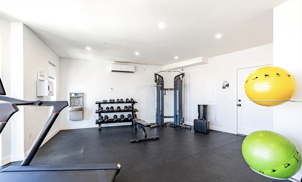 144 Old Colony Ave # 402