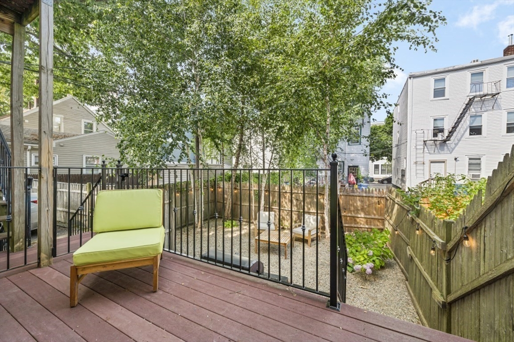 168 West 9th St # 1