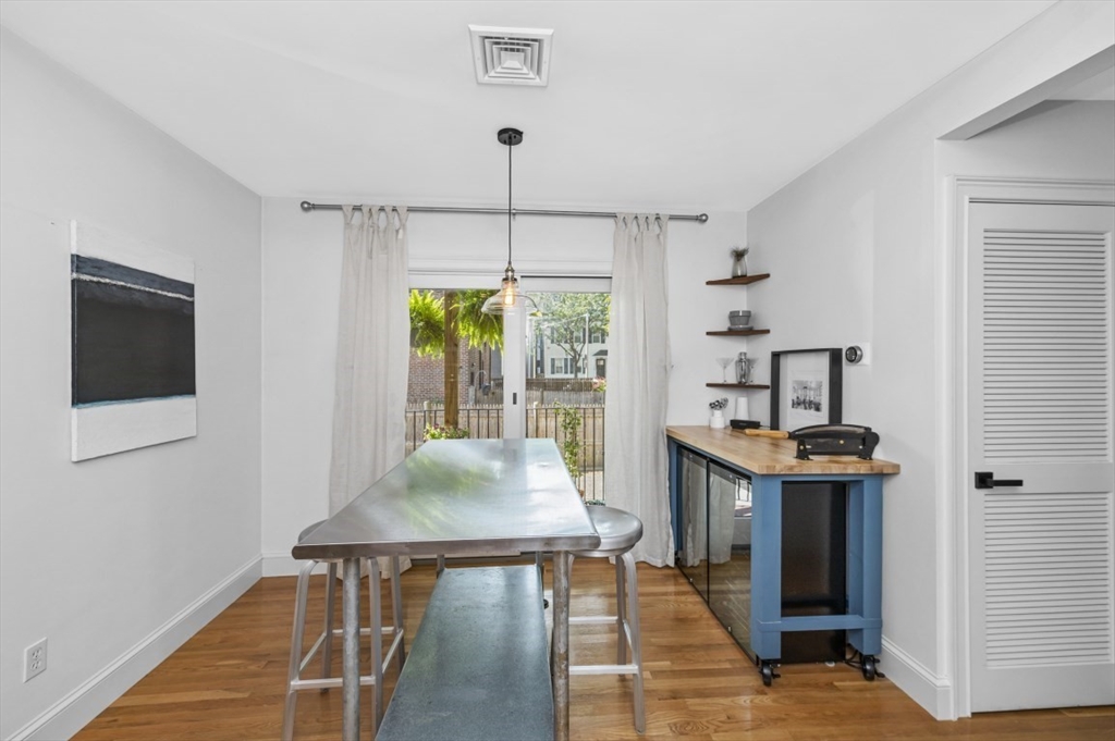 168 West 9th St # 1