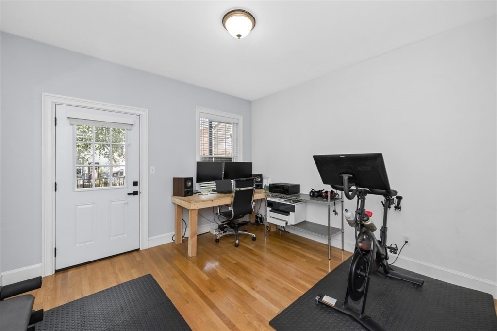 168 West 9th St # 1