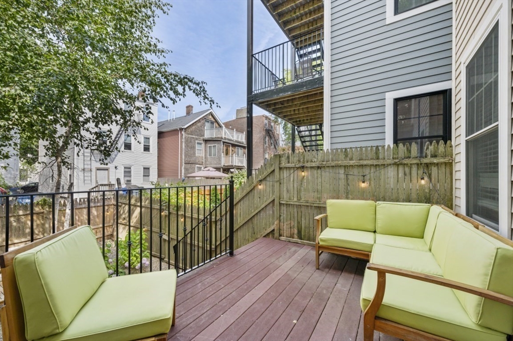 168 West 9th St # 1