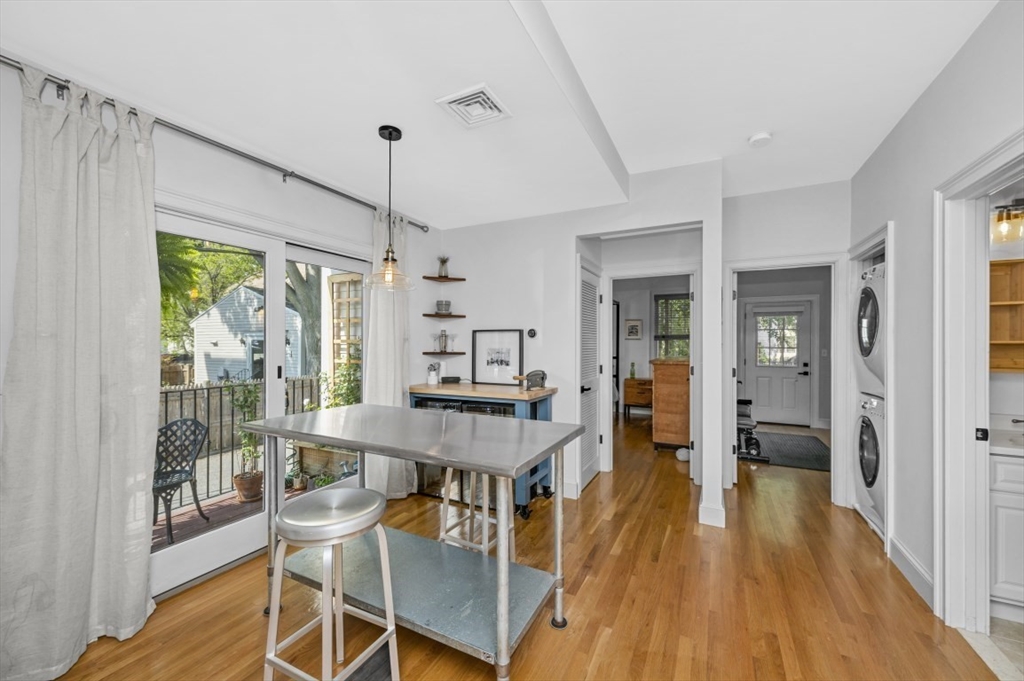 168 West 9th St # 1