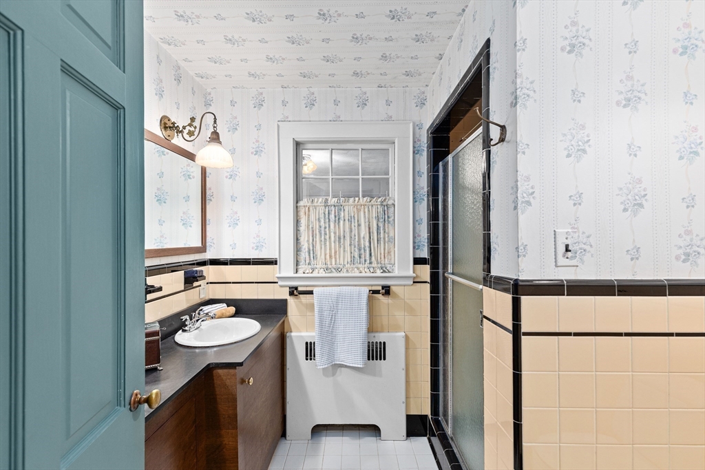 159 Bellevue St