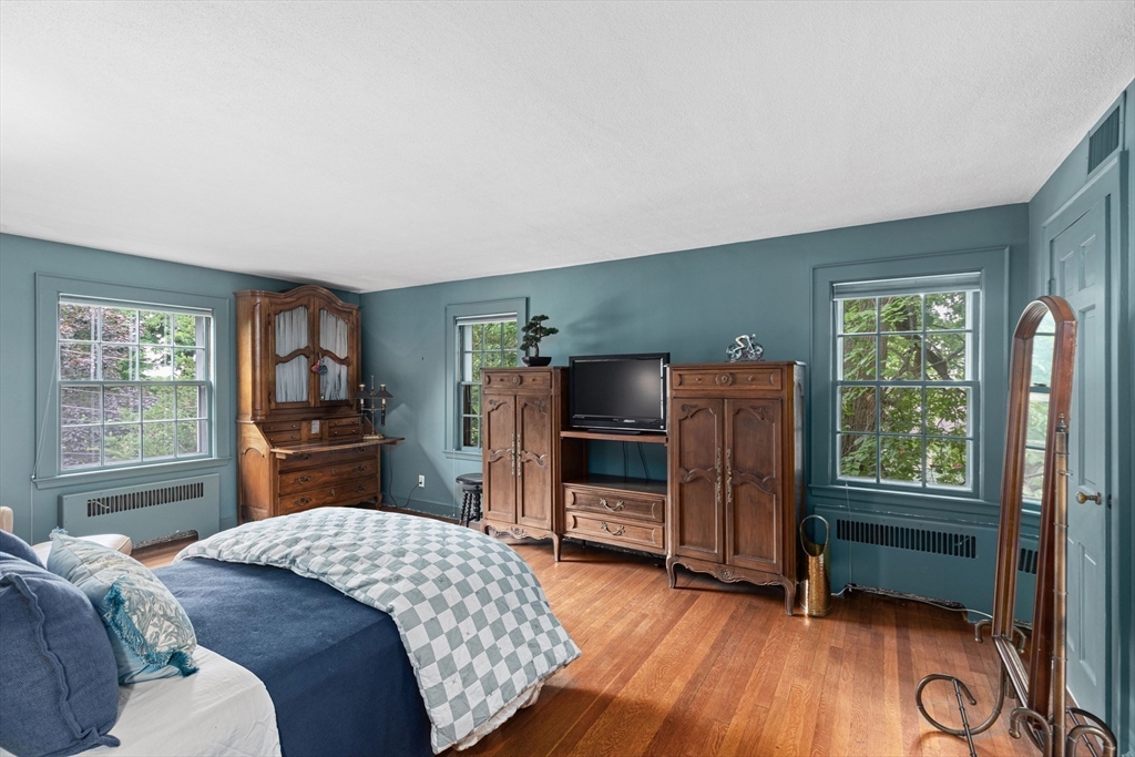 159 Bellevue St
