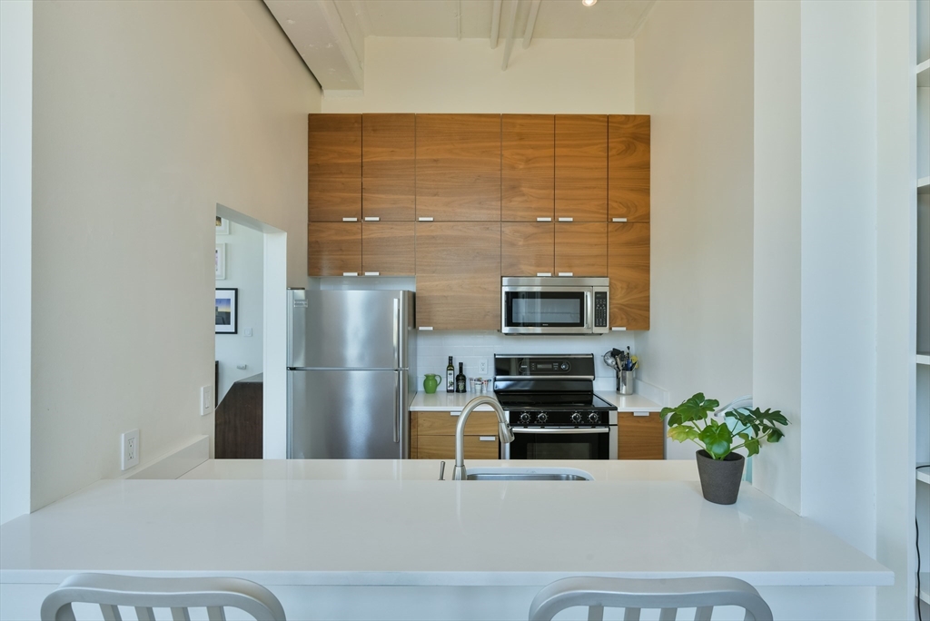 320 W. 2nd Street # 305