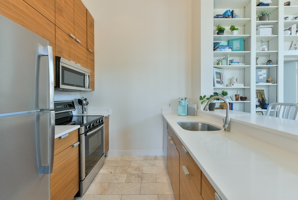 320 W. 2nd Street # 305
