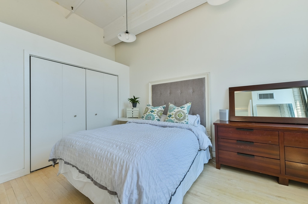 320 W. 2nd Street # 305