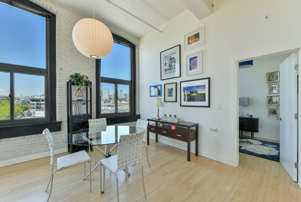 320 W. 2nd Street # 305