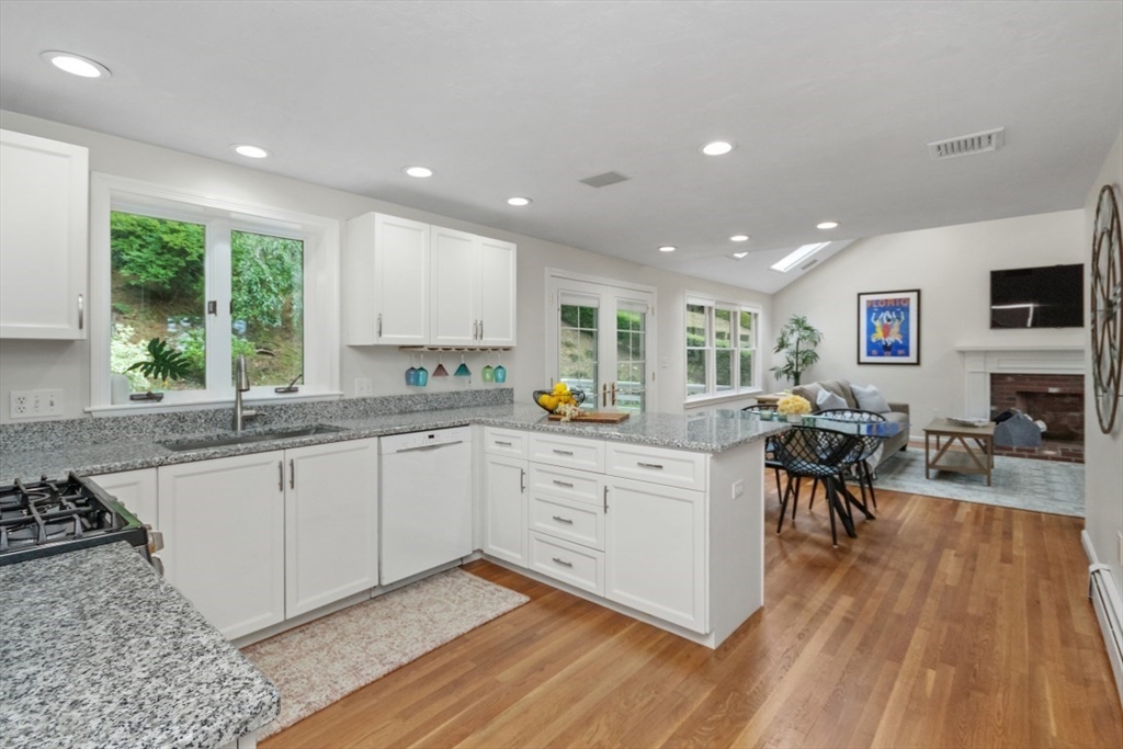 71 Richdale Rd