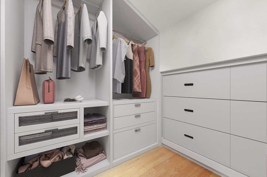 10 Charlesgate E # 1