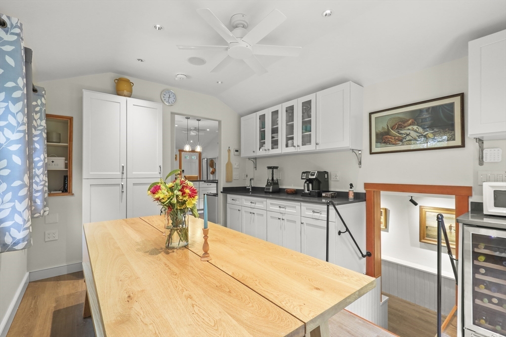 11 Quail Hill Rd