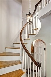 124 Beacon # 1F