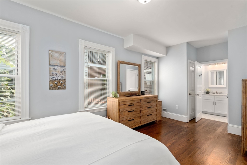 103 Dix St # 2