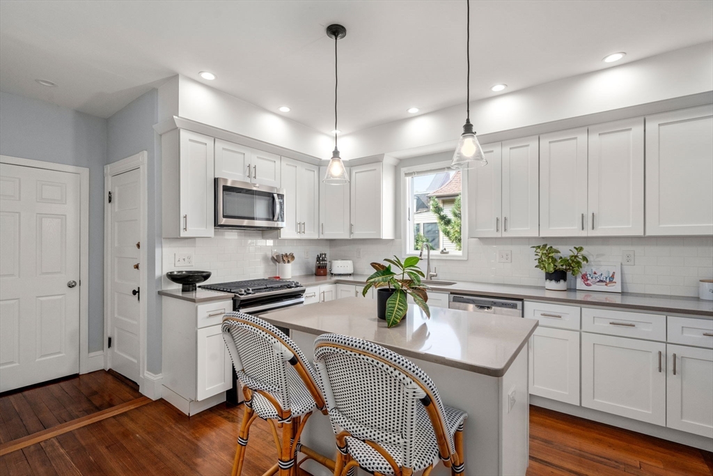 103 Dix St # 2