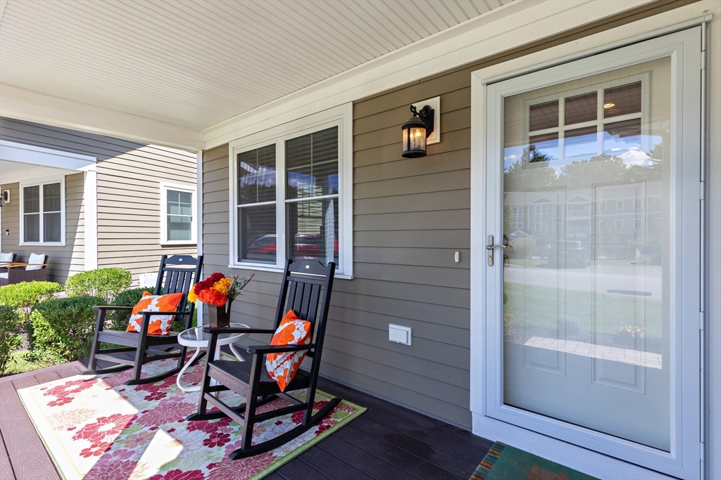 13 Longwood Ln # 13