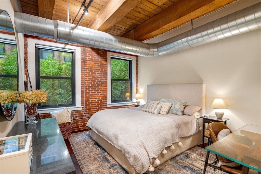 9 W Broadway # 104