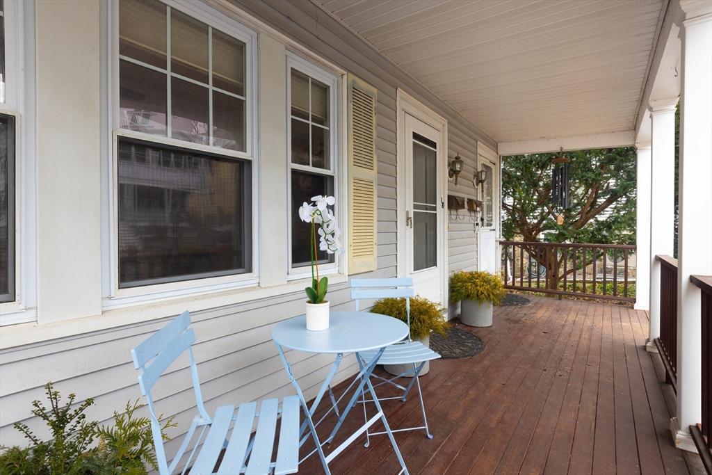 18 Pine St # 18