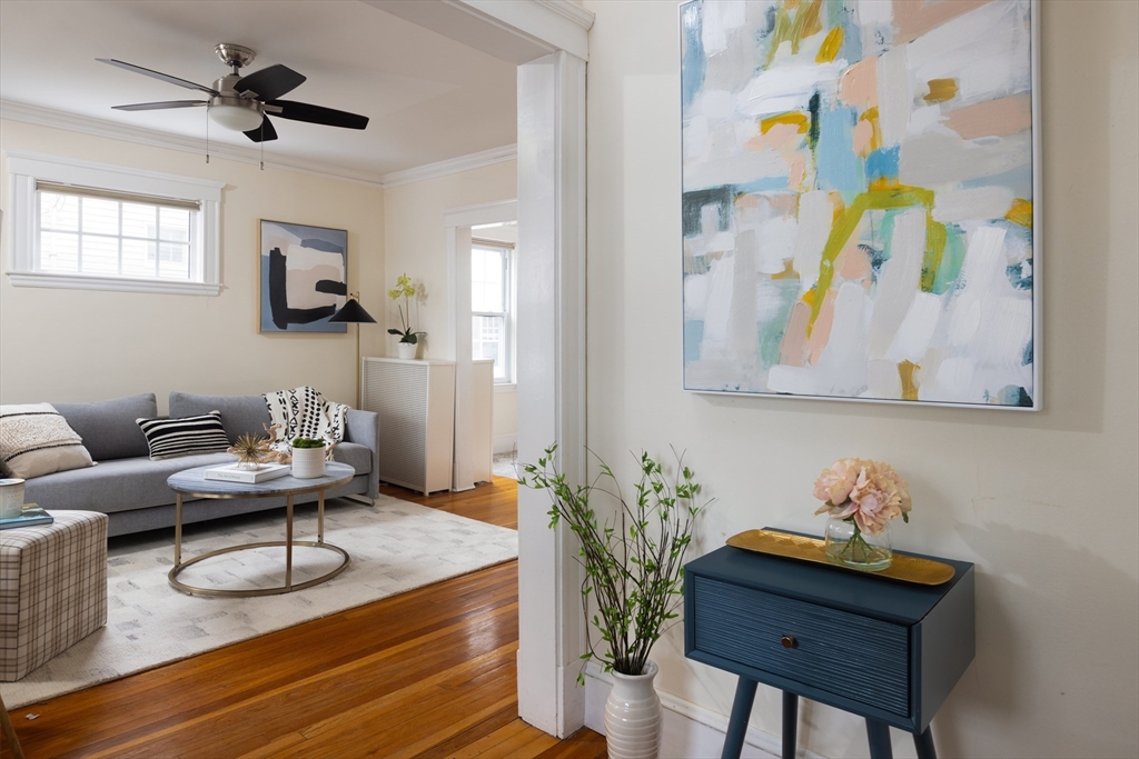 18 Pine St # 18