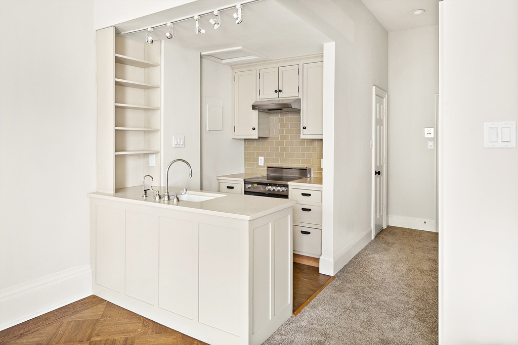 73 Marlborough St # 4