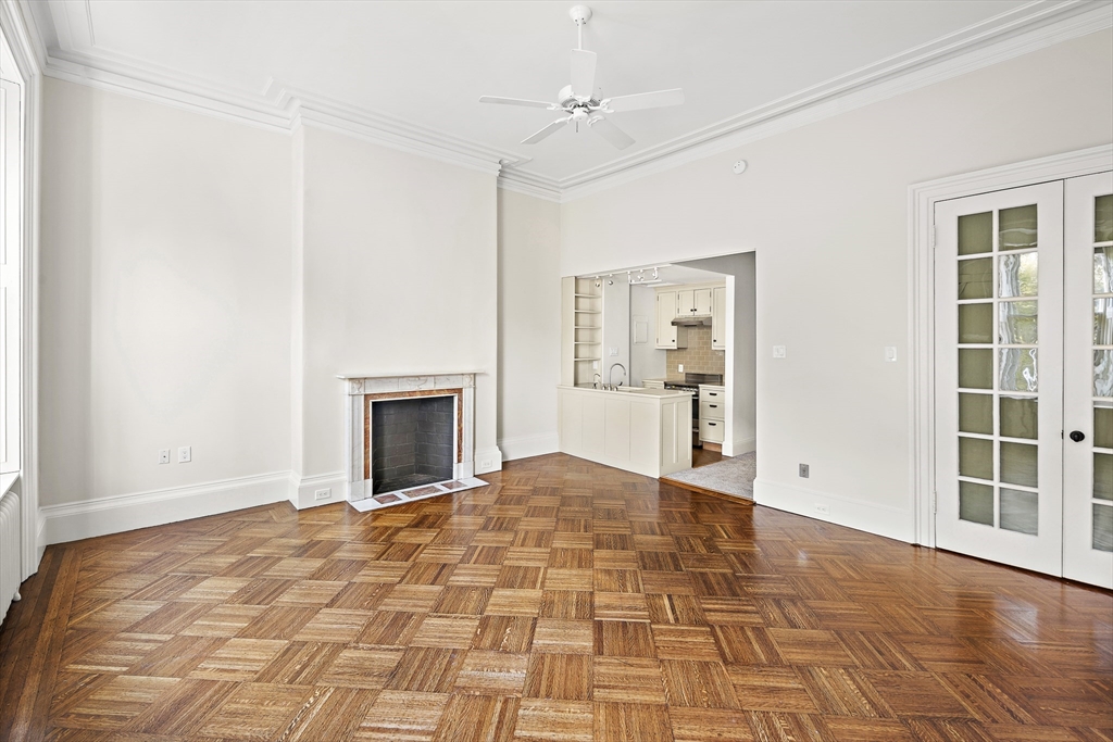 73 Marlborough St # 4