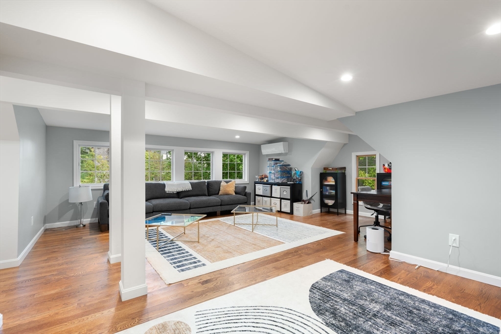 61 Silver Hill Road