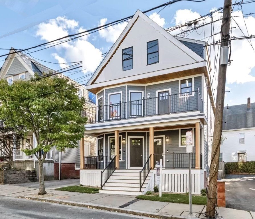 18 Windsor Rd # 2