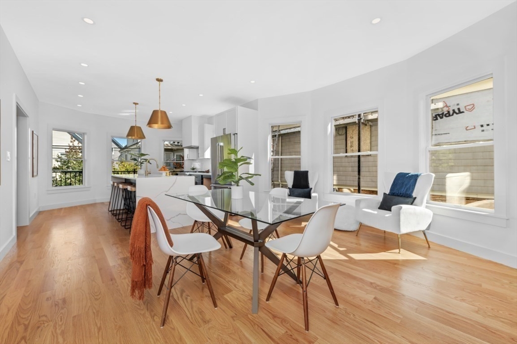 18 Windsor Rd # 2