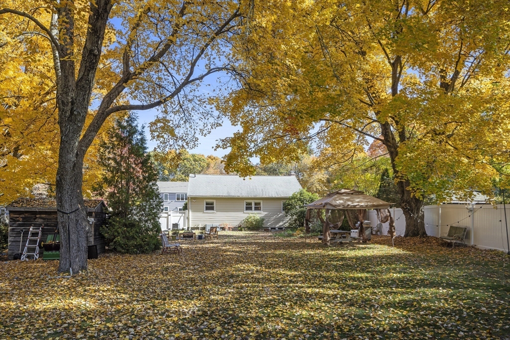 83 Kendall Ln