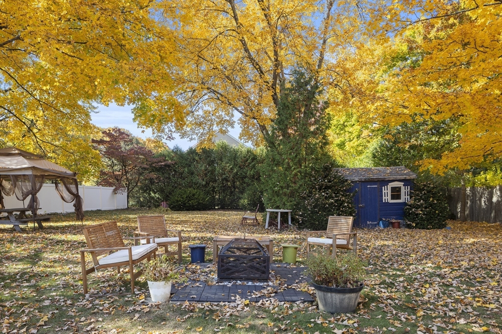 83 Kendall Ln