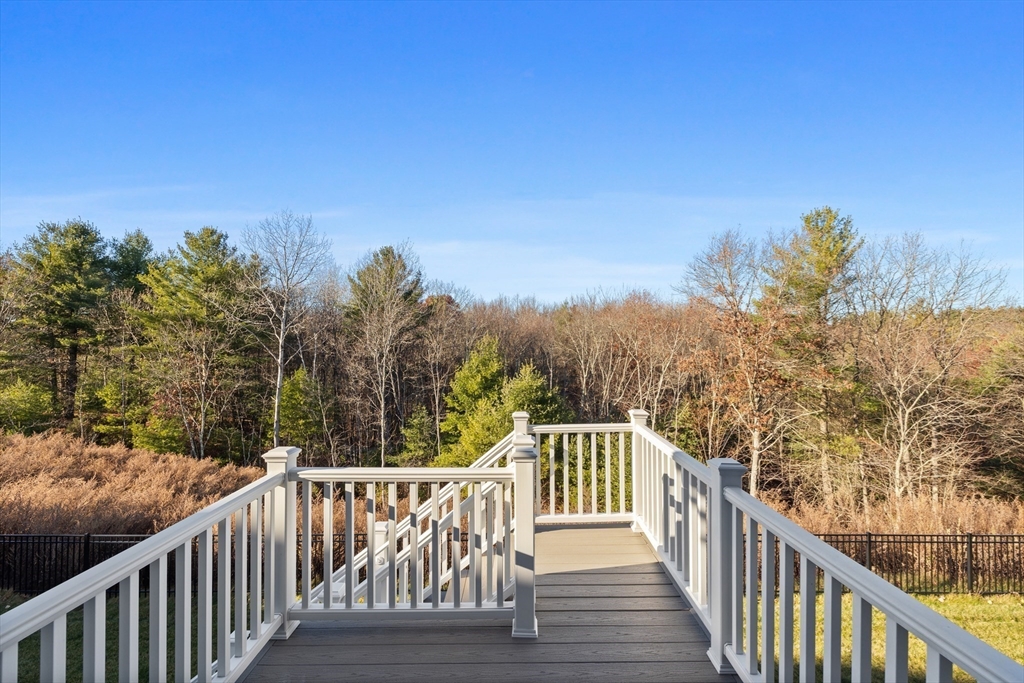 65 Stillwater Rd