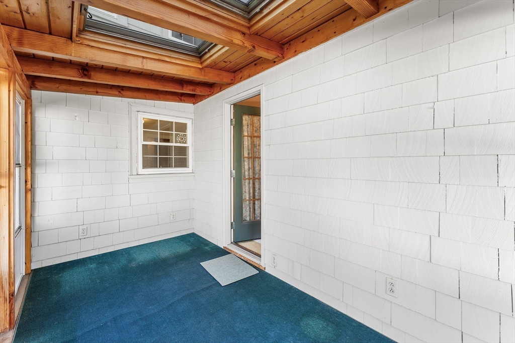 42 Jenness St