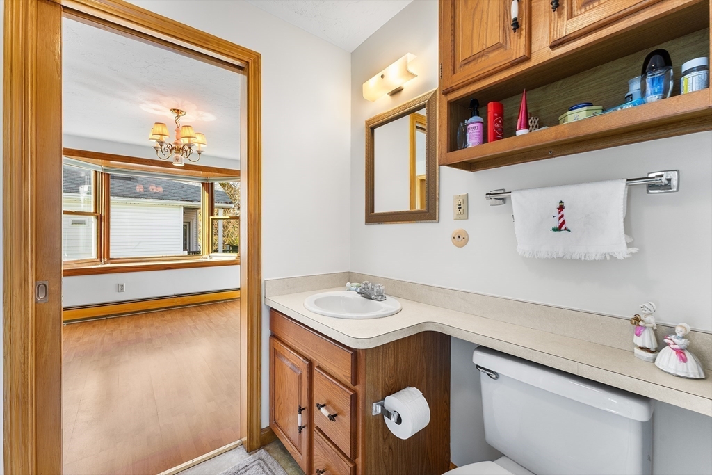 42 Jenness St