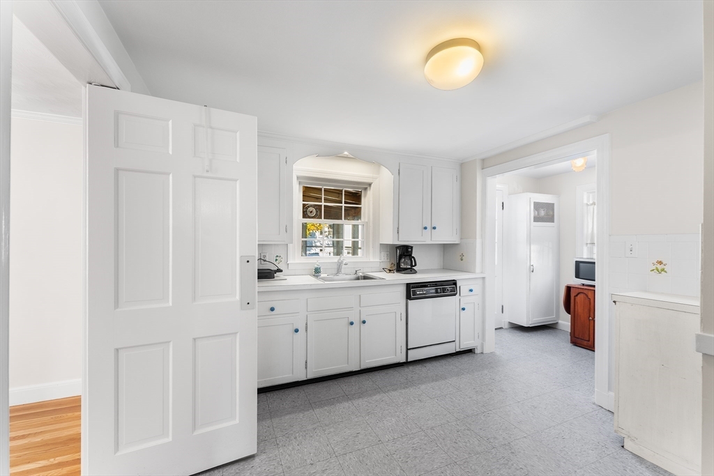 42 Jenness St