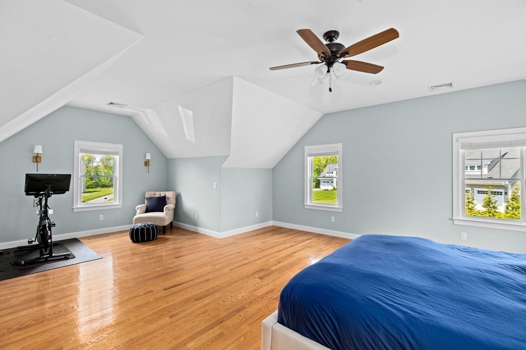 4 Studley Farm Rd