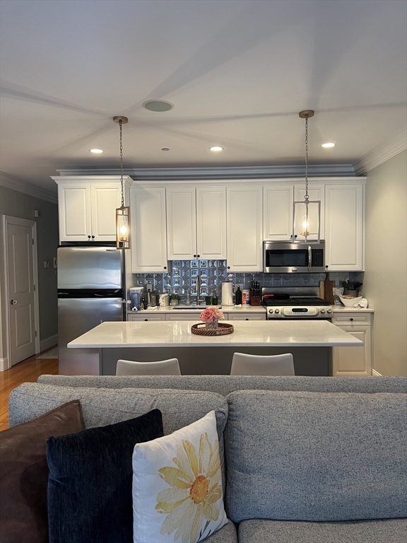 503 East Broadway # 1