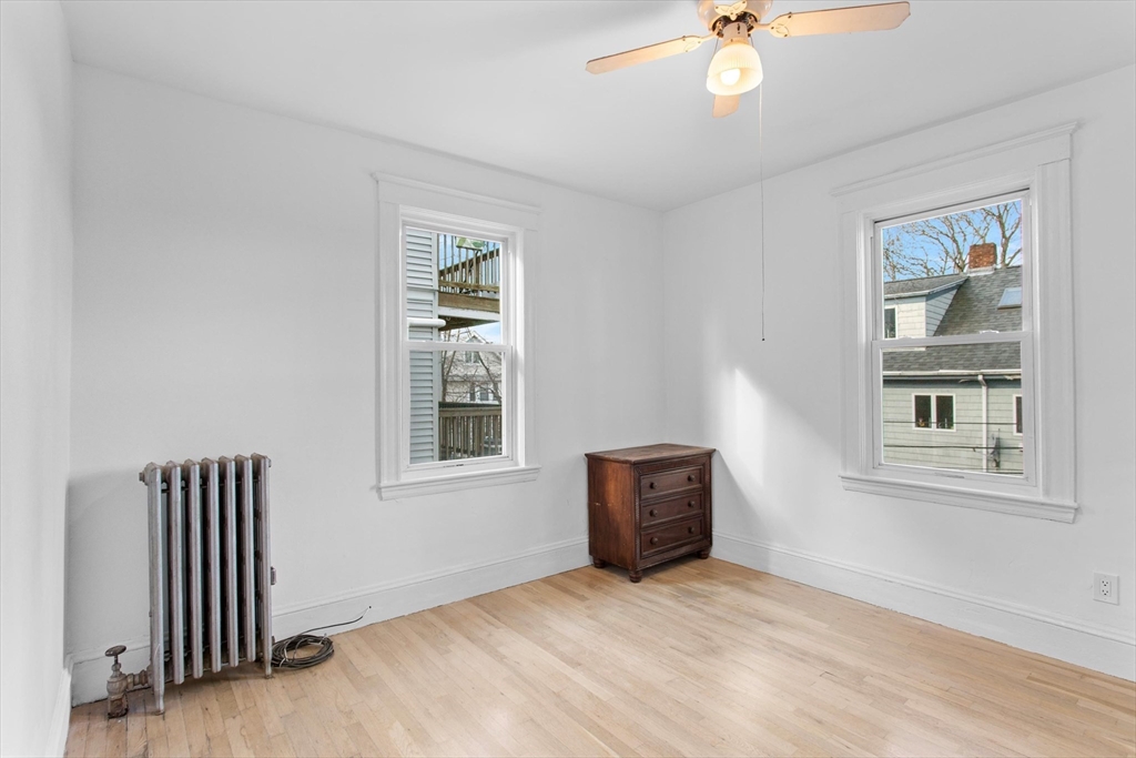 68 Whitten St # 2