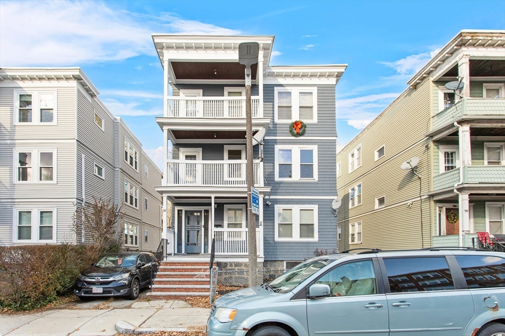 68 Whitten St # 2