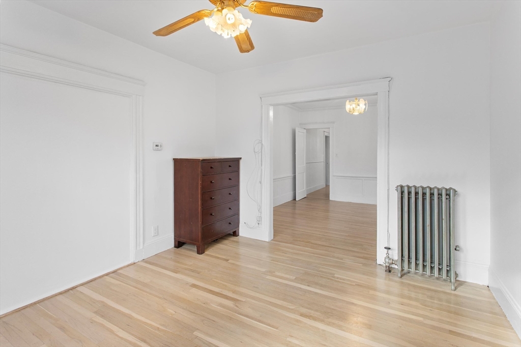 68 Whitten St # 2