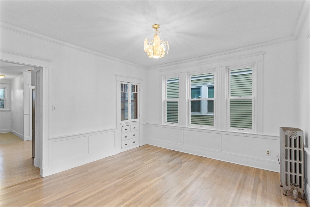 68 Whitten St # 2