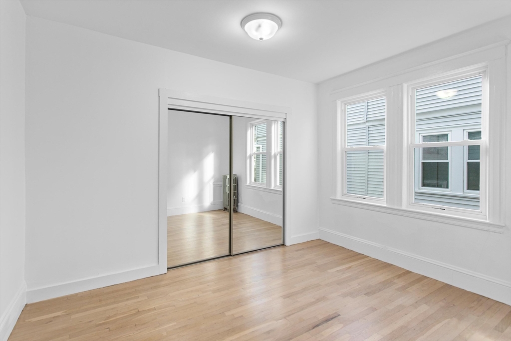 68 Whitten St # 2