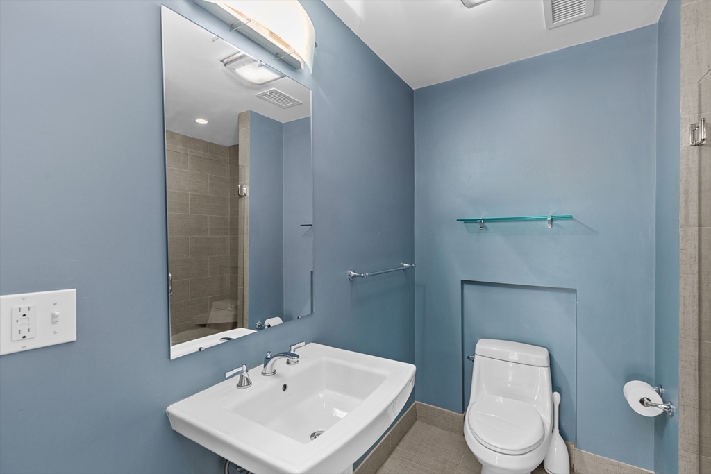 26 Mount Vernon St # 2