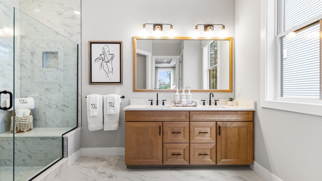 10 Chimney Swift # 62, Plymouth Unit: 62