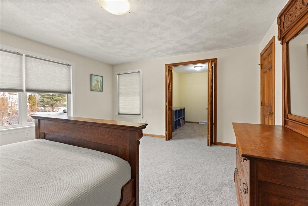 4 Evergreen Cir # 4