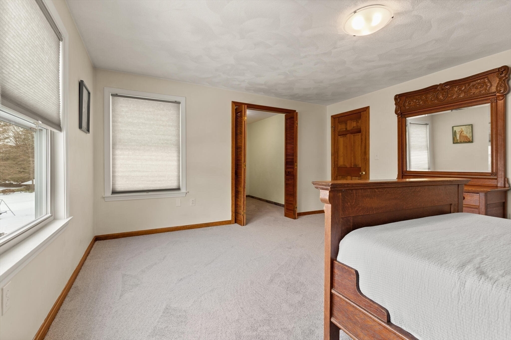 4 Evergreen Cir # 4